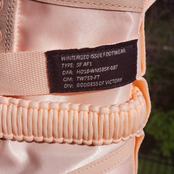 🚨SOLD🚨 Nike SF Air Force 1 High - Picture 4 of 6